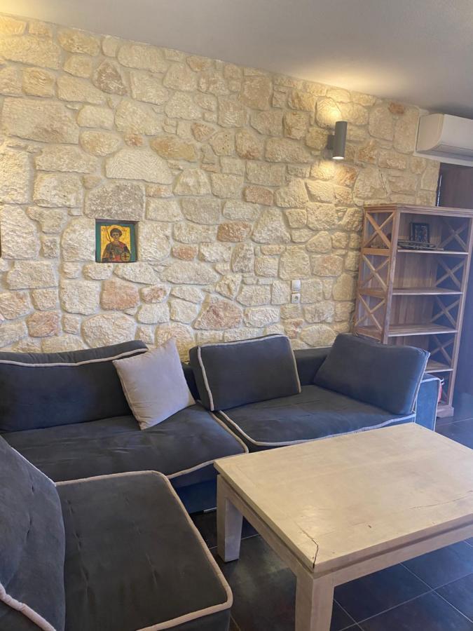 Frenki Apartment By The Sea Siviri Exteriér fotografie